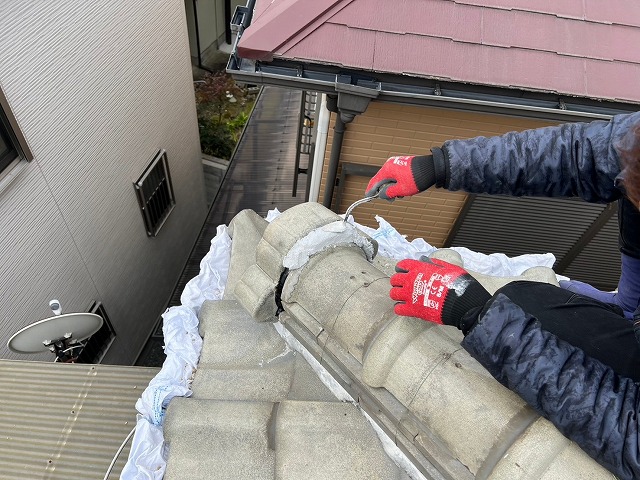 漆喰詰め直し